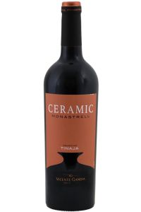 Ceramic Monastrell, krachtige Spaanse rode wijn van de Monastrell-druif met aroma's van bramen, zwarte kersen, pruimen en mediterrane kruiden.