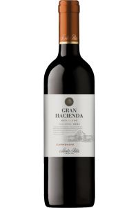 Gran Hacienda Old Vines Carménère - Soepele rode wijn uit Central Valley, Chili met smaken van rood fruit, zwarte bes en kruidige pepertonen.