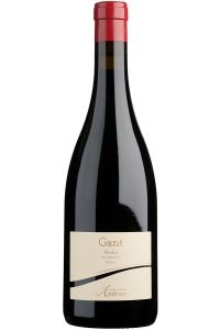 Andrian Merlot Alto Adige Riserva Gant is een fruitige Merlot uit Zuid-Tirol