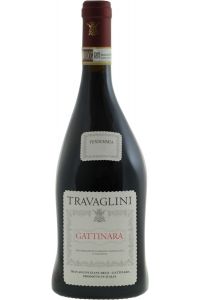 Travaglini Gattinara is een Italiaanse rode wijn uit Piemonte, gemaakt van 100% Nebbiolo. Complex, fris en elegant.